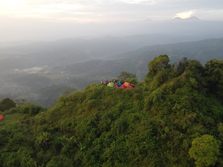 Wisata Pendakian dan camping Gunung Masigit